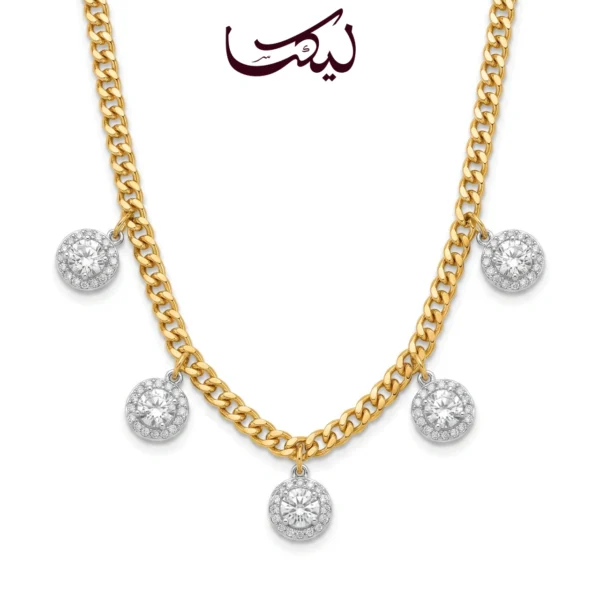 — A bold curb-chain silhouette enhanced with sparkling stones for elevated glamour.