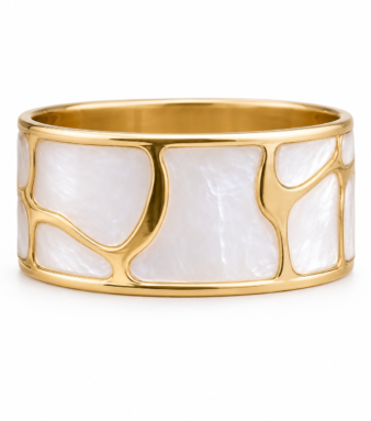 Wavy Pearl Ring