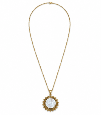 — A radiant sun-inspired chain finished with a luminous white stone.