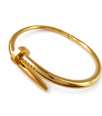 Nail bracelet